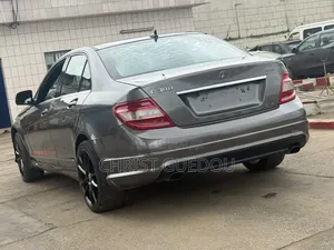 Mercedes-Benz C200 2009 Noir