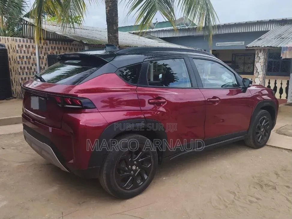 Suzuki Fronx 2025 Rouge
