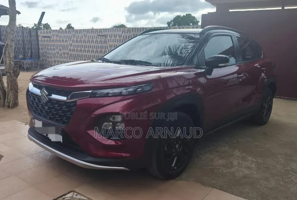 Suzuki Fronx 2025 Rouge