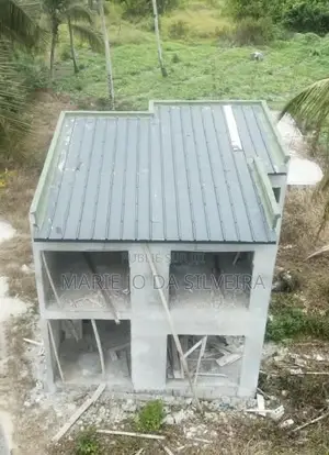 Duplex De 4 Pieces À Vendre Dans Grand-Bassam