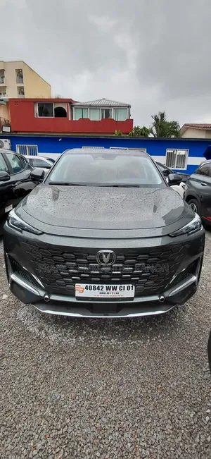 Nouveau Changan UNI-K 2.0 Petrol AWD 2025 Gris