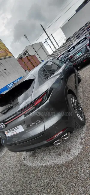 Nouveau Changan UNI-K 2.0 Petrol AWD 2025 Gris