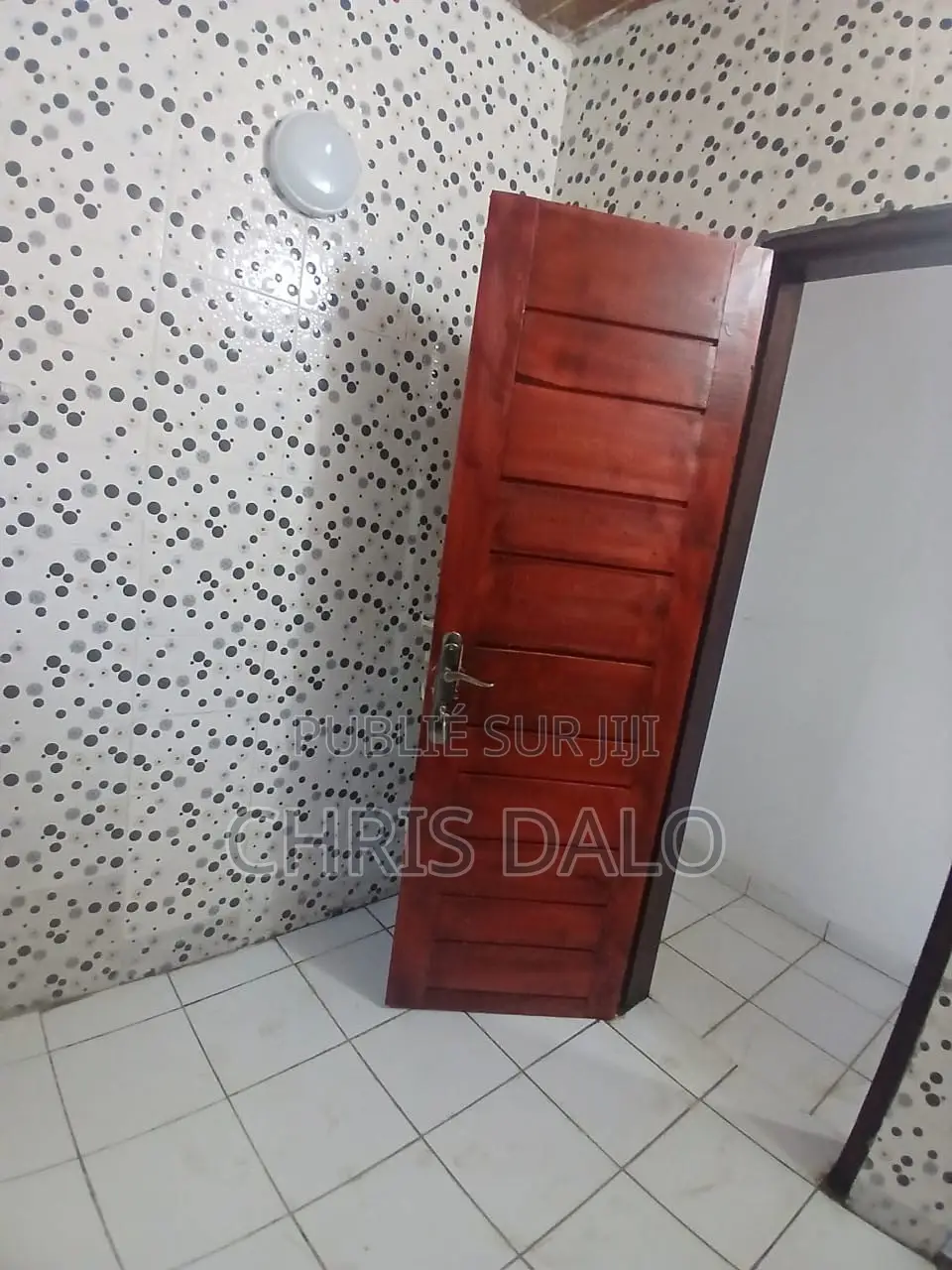 4chbre Duplex dans Pegnan, Bingerville à Vendre