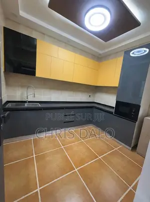 6chbre Duplex dans Pegnan, Cocody à Louer
