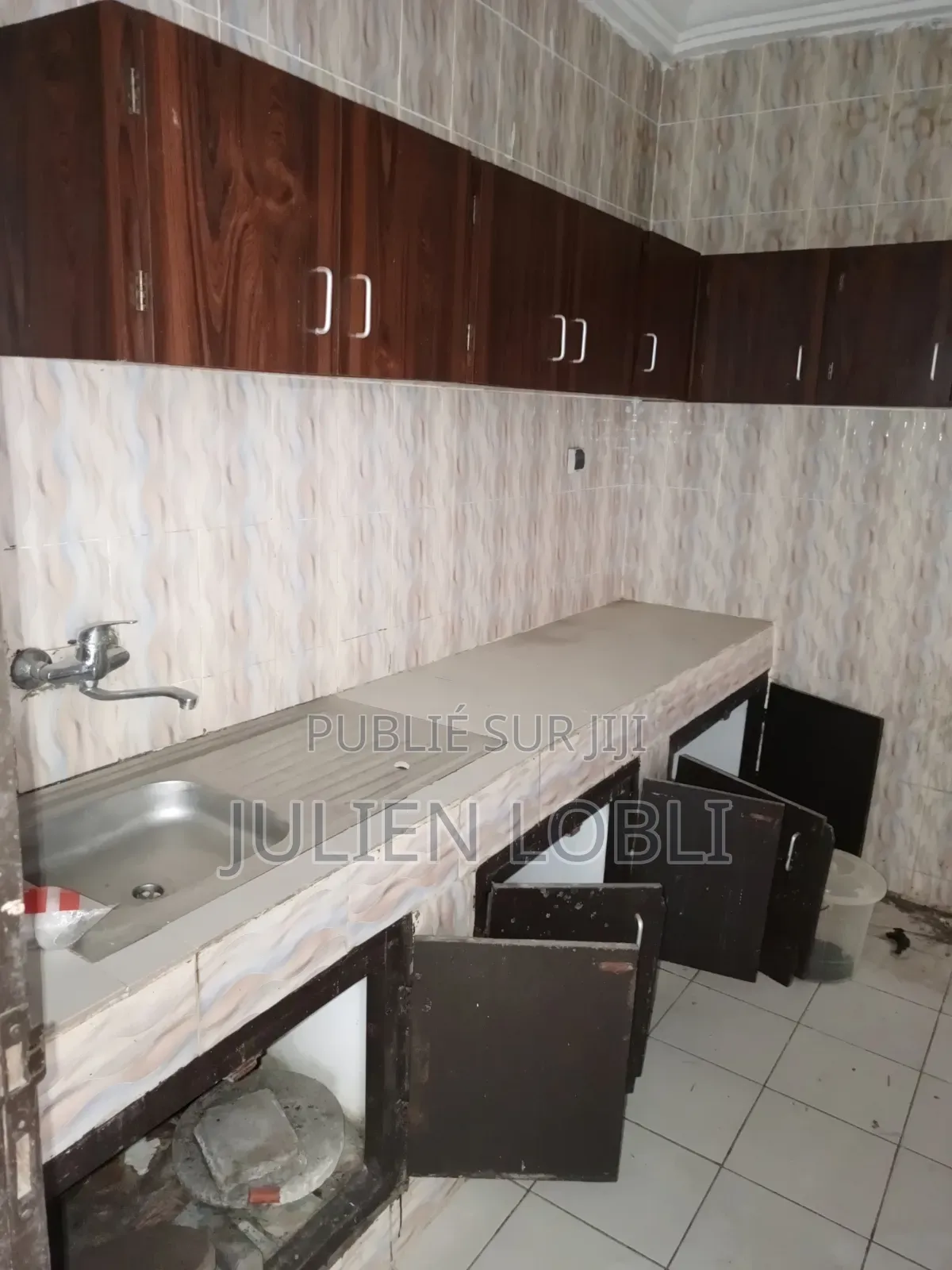 2chbre Appartement dans Appartement De 3, Cocody à Louer