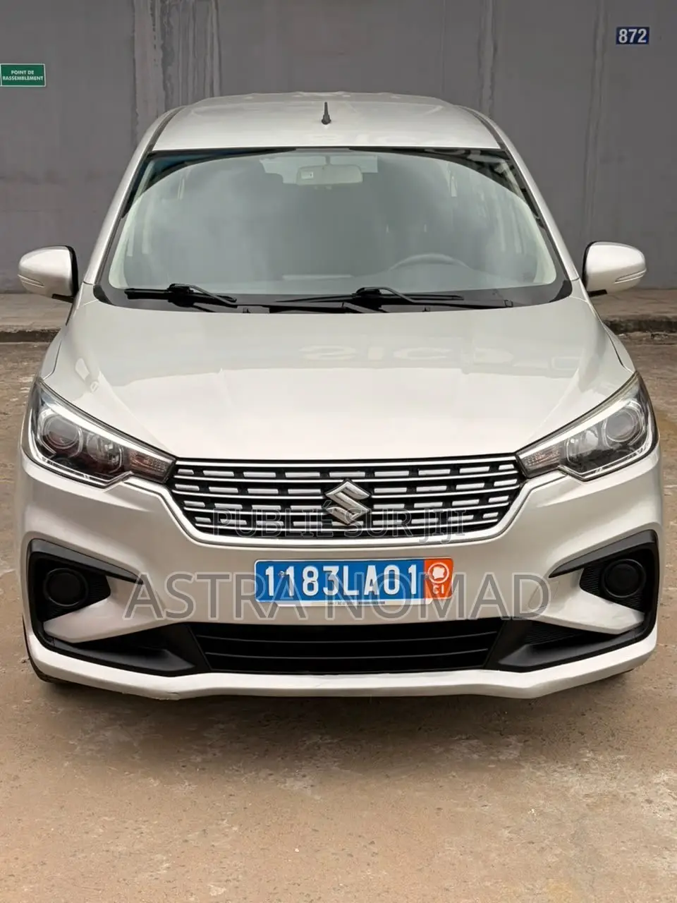 Suzuki Ertiga 2022 Gris