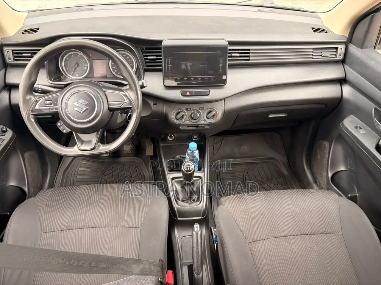 Suzuki Ertiga 2022 Gris