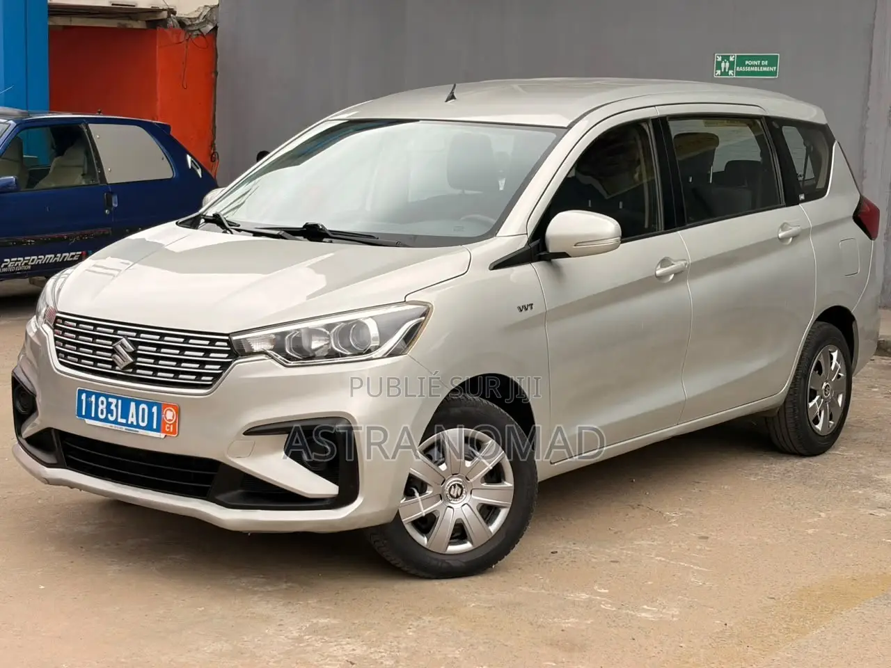 Suzuki Ertiga 2022 Gris