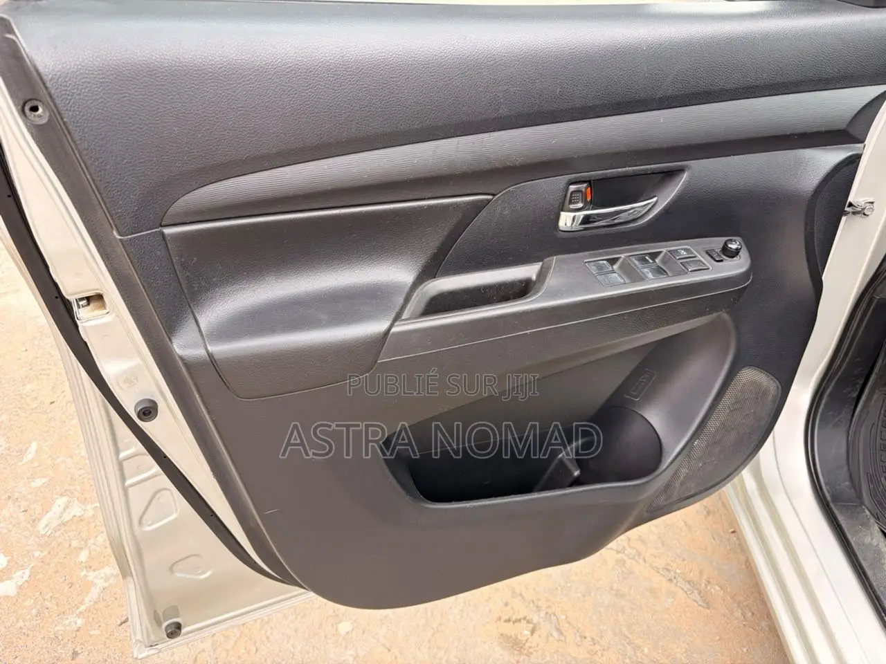 Suzuki Ertiga 2022 Gris