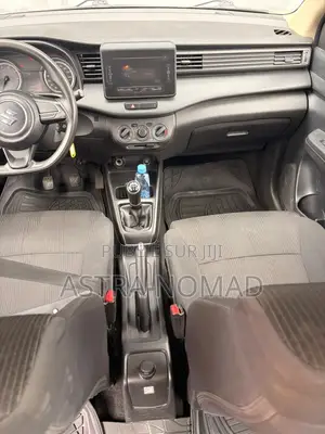 Suzuki Ertiga 2022 Gris
