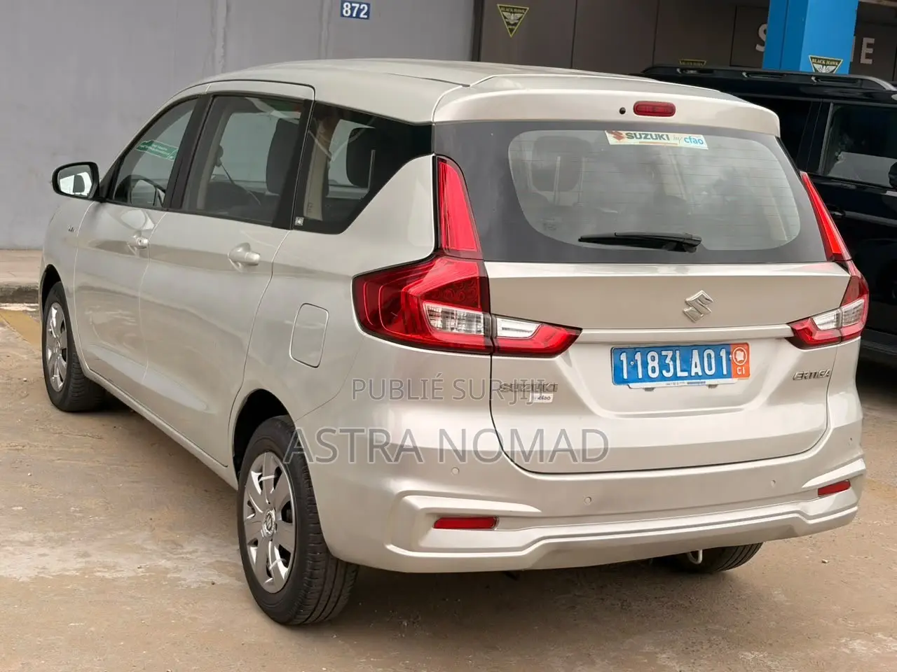 Suzuki Ertiga 2022 Gris