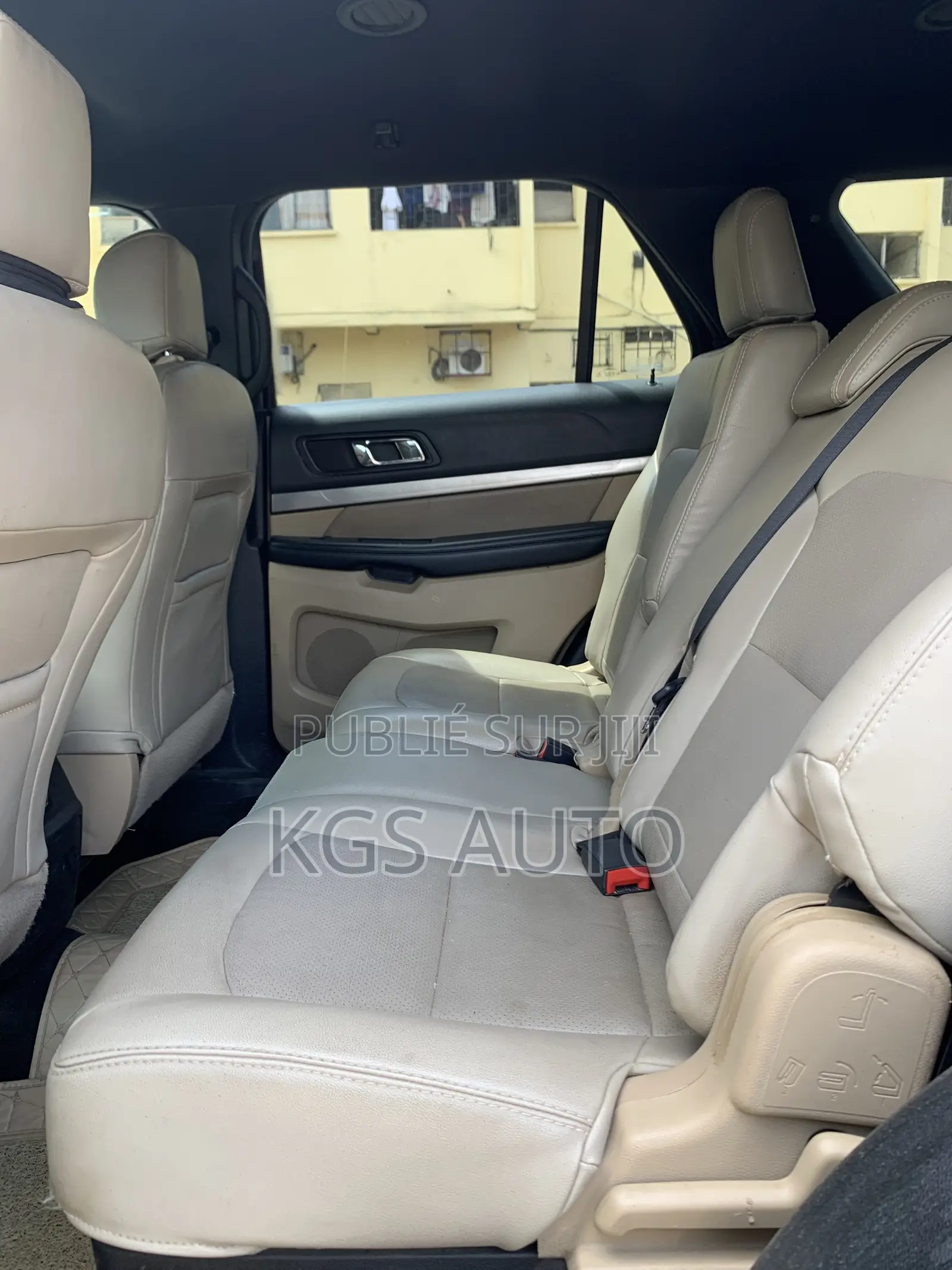 Ford Explorer XLT 4dr 4x4 (2.3L 4cyl 6A) 2017 Gris
