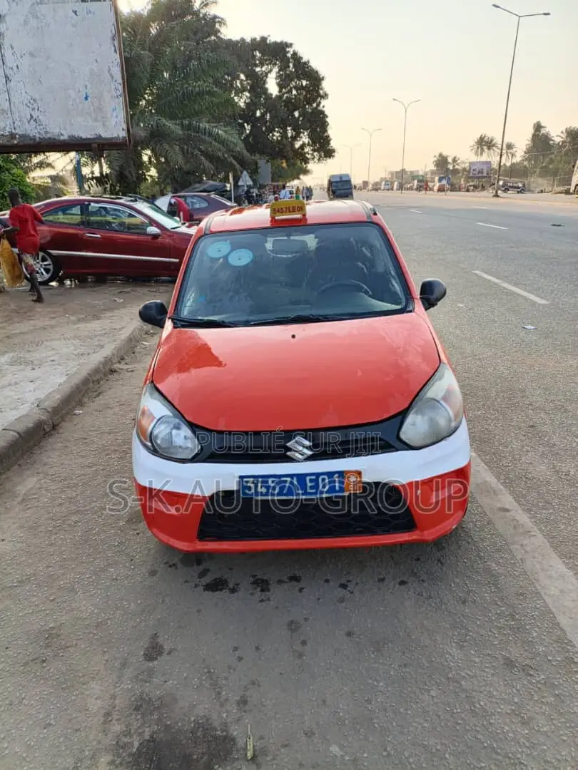 Suzuki Alto 2023 Rouge