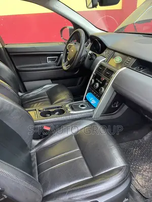 Land Rover Discovery Sport 2018 Noir