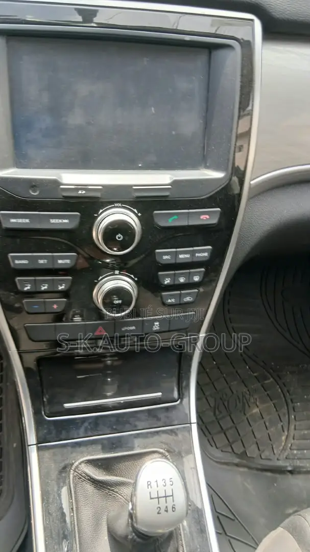 Haval H2 2021 Bleu