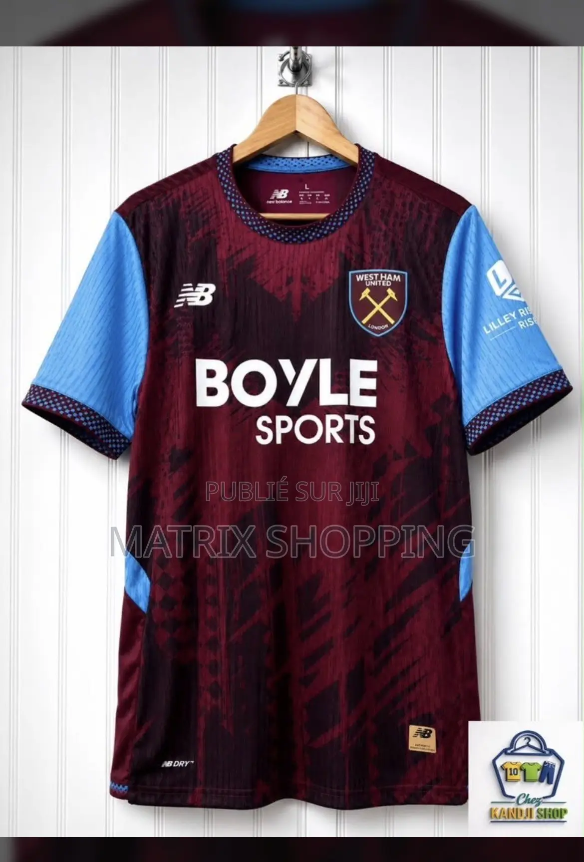 Maillots De Football Et Vêtements Tendance