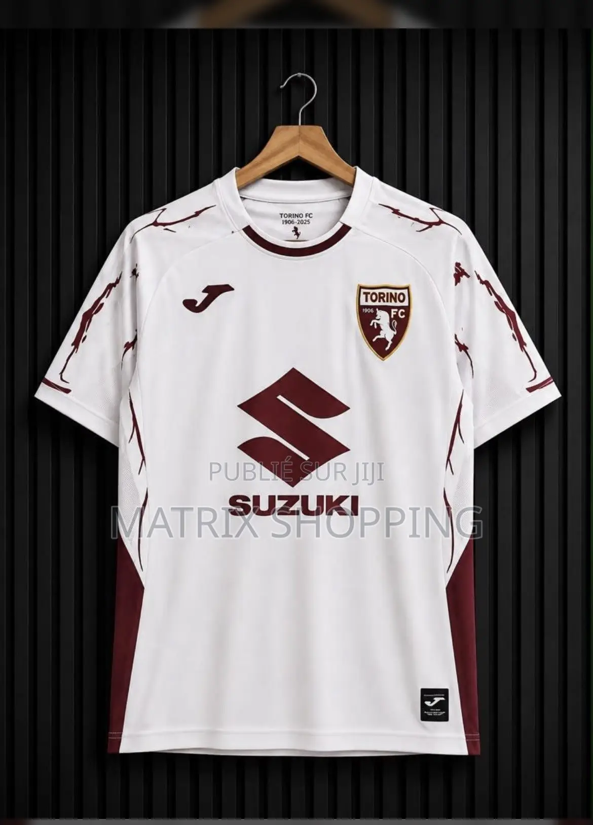Maillots De Football Et Vêtements Tendance