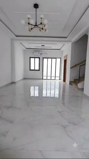 4chbre Duplex dans Bingerville à Vendre
