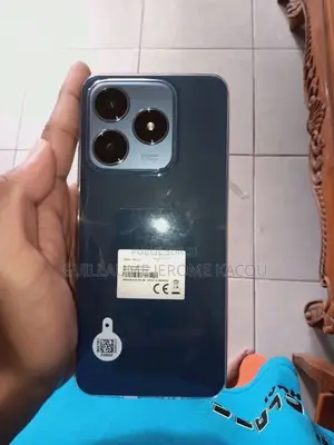 Nouveau Infinix Smart 8 128 GB Noir