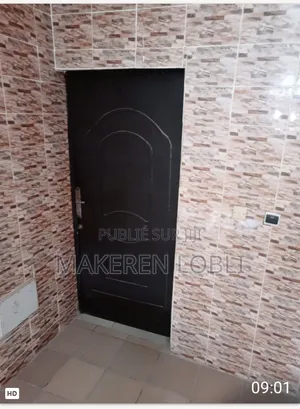 2chbre Appartement dans Ste Clémentine, Cocody à Louer