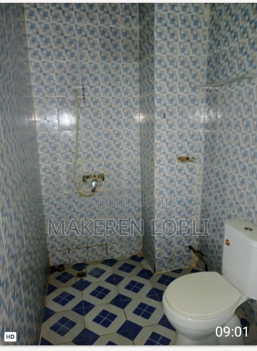 2chbre Appartement dans Ste Clémentine, Cocody à Louer