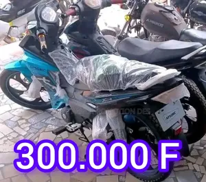 Nouveau TVS Apache 180 RTR 2019 Noir