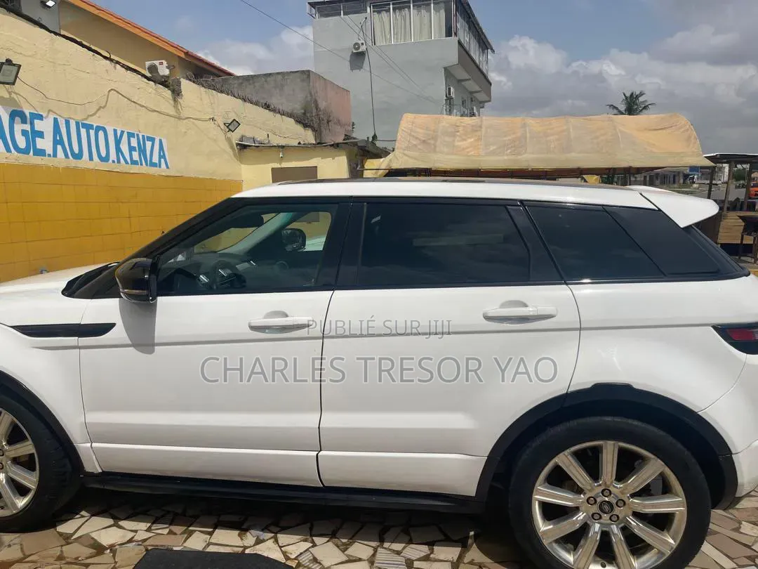 Land Rover Range Rover Evoque Pure AWD 5-Door 2013 Blanc