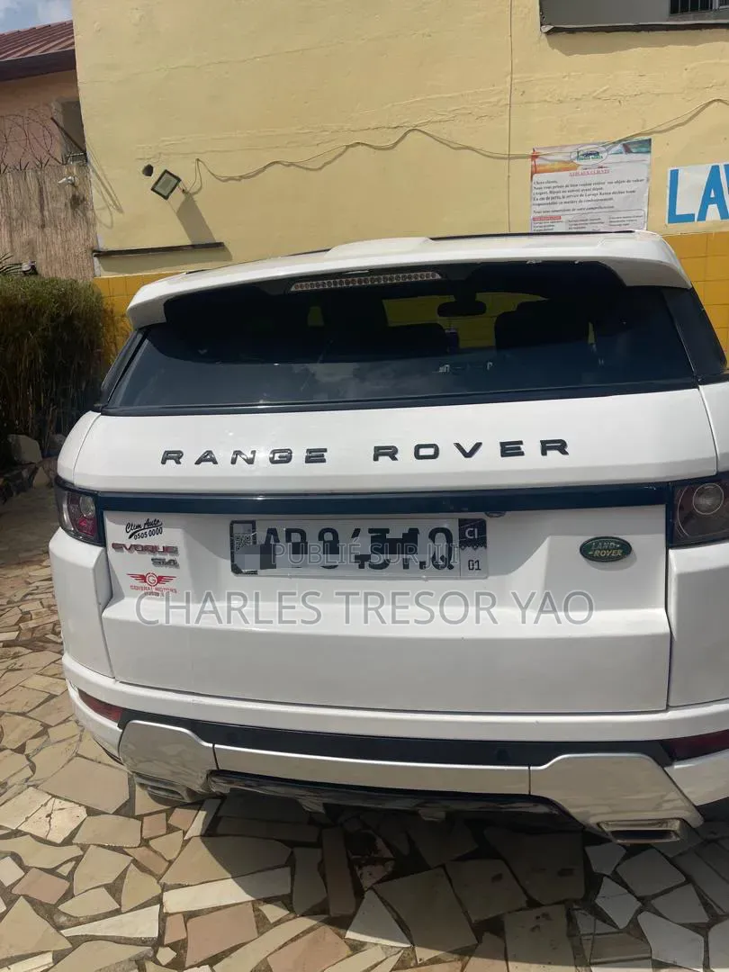 Land Rover Range Rover Evoque Pure AWD 5-Door 2013 Blanc