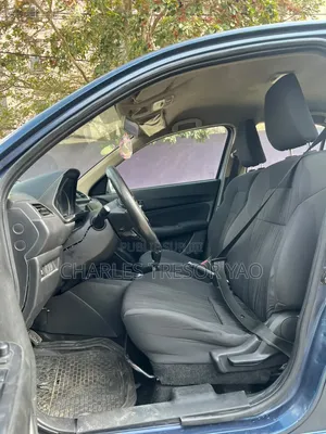 Suzuki Dzire 2023 Bleu