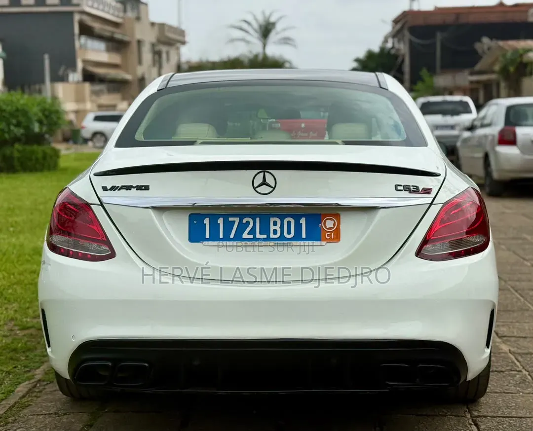 Mercedes-Benz C63 2016 Blanc