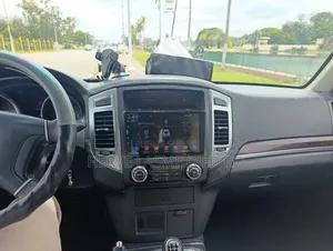 Mitsubishi Pajero 2015 Noir