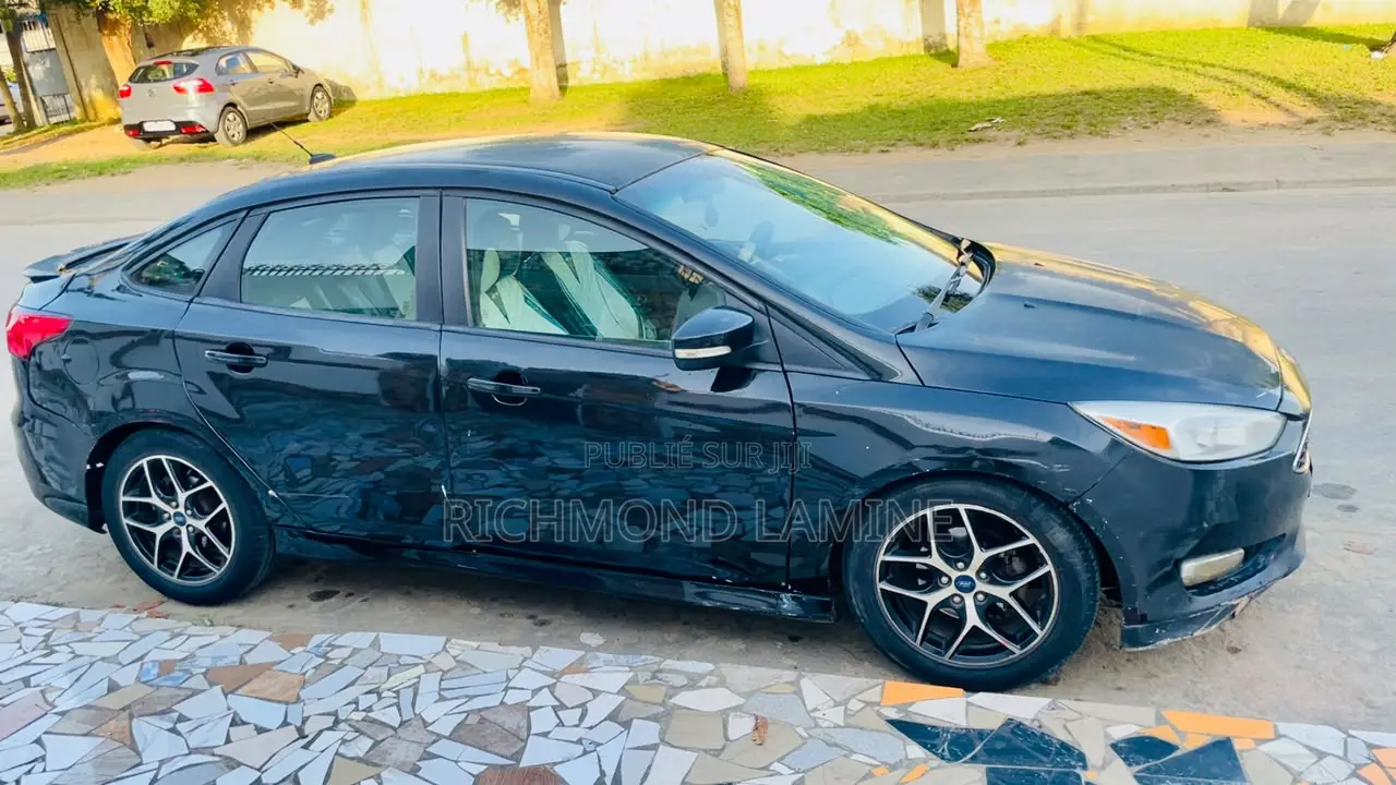 Ford Focus 2016 Noir