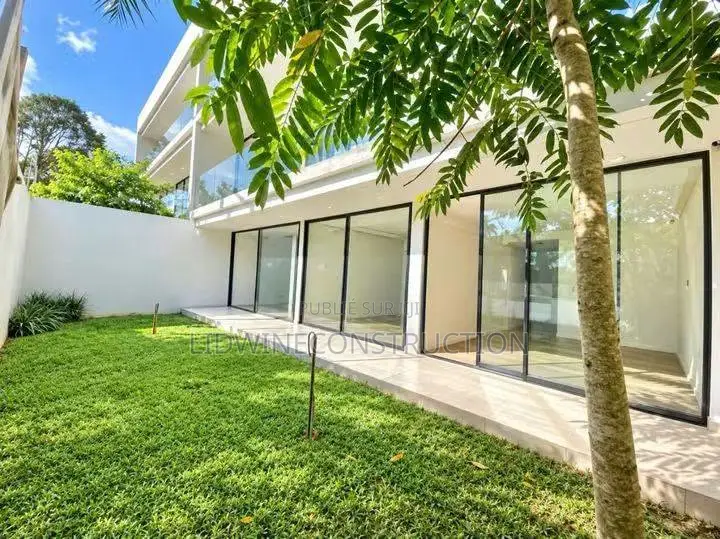 3chbre Appartement dans Cocody à Louer