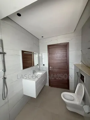 2chbre Appartement dans Lascoco Maison, Marcory à Vendre