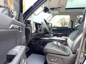 Jetour T2 1.5 Hybrid AWD 2024 Noir