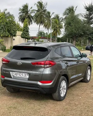 Hyundai Tucson 2017 Gris