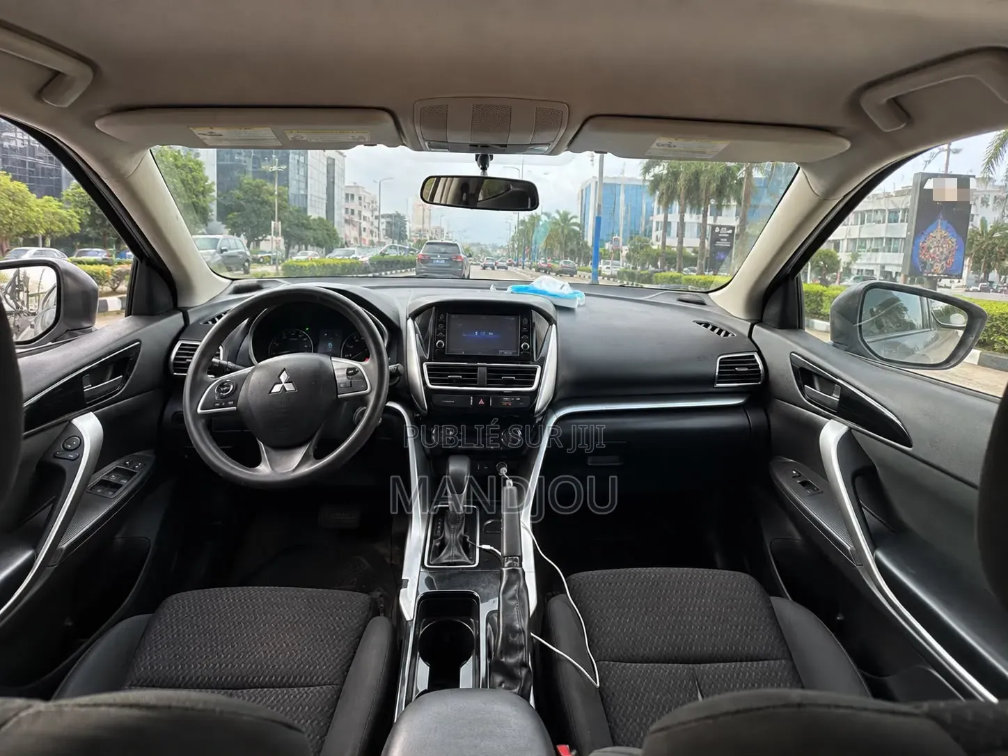 Mitsubishi Eclipse Cross 2021 Gris