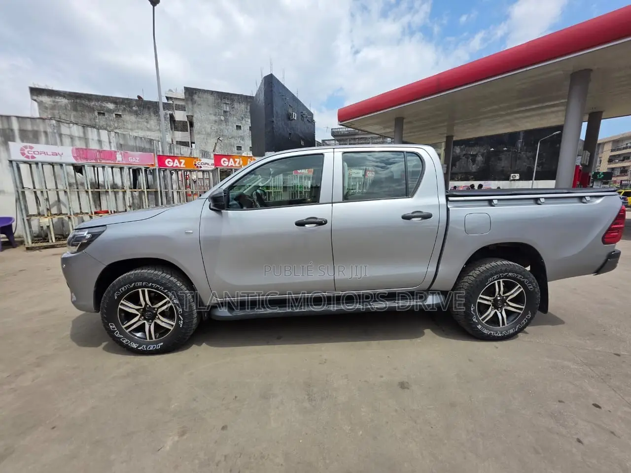 Toyota Hilux Revo Double Cab Deisel 2.4 AWD 2022 Gris