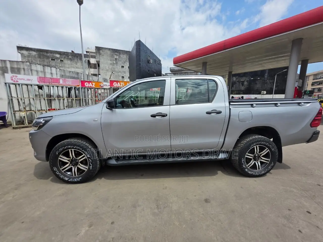 Toyota Hilux Revo Double Cab Deisel 2.4 AWD 2022 Gris
