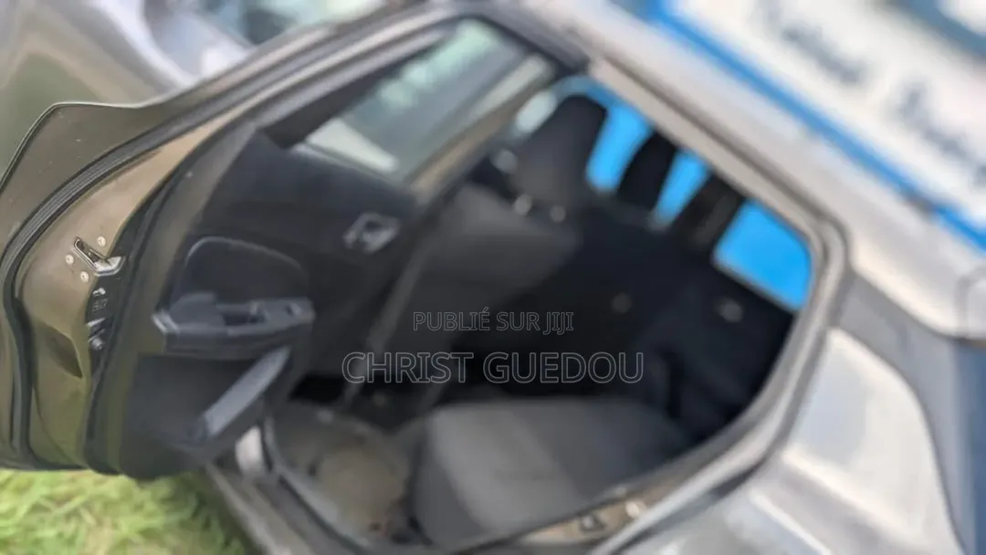 Suzuki Swift 2023 Gris
