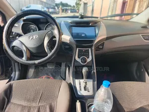 Hyundai Elantra Limited 2011 Noir