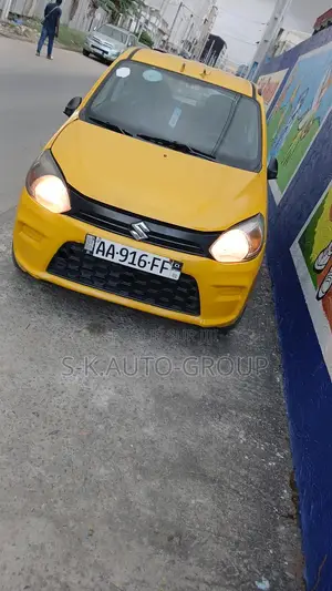 Suzuki Alto 2024 Jaune