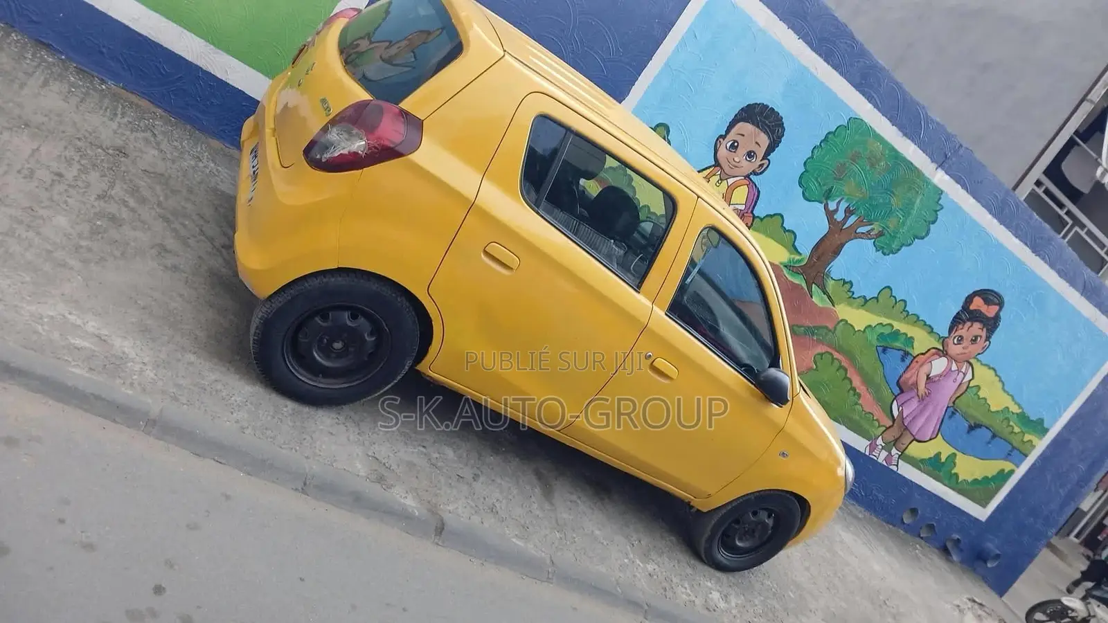 Suzuki Alto 2024 Jaune