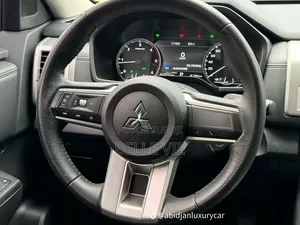 Mitsubishi L200 2025 Noir