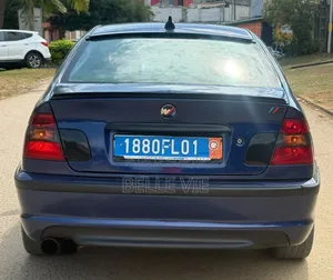 BMW 1 Series 2004 Bleu