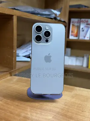 Apple iPhone 16 Pro 128 GB Gris