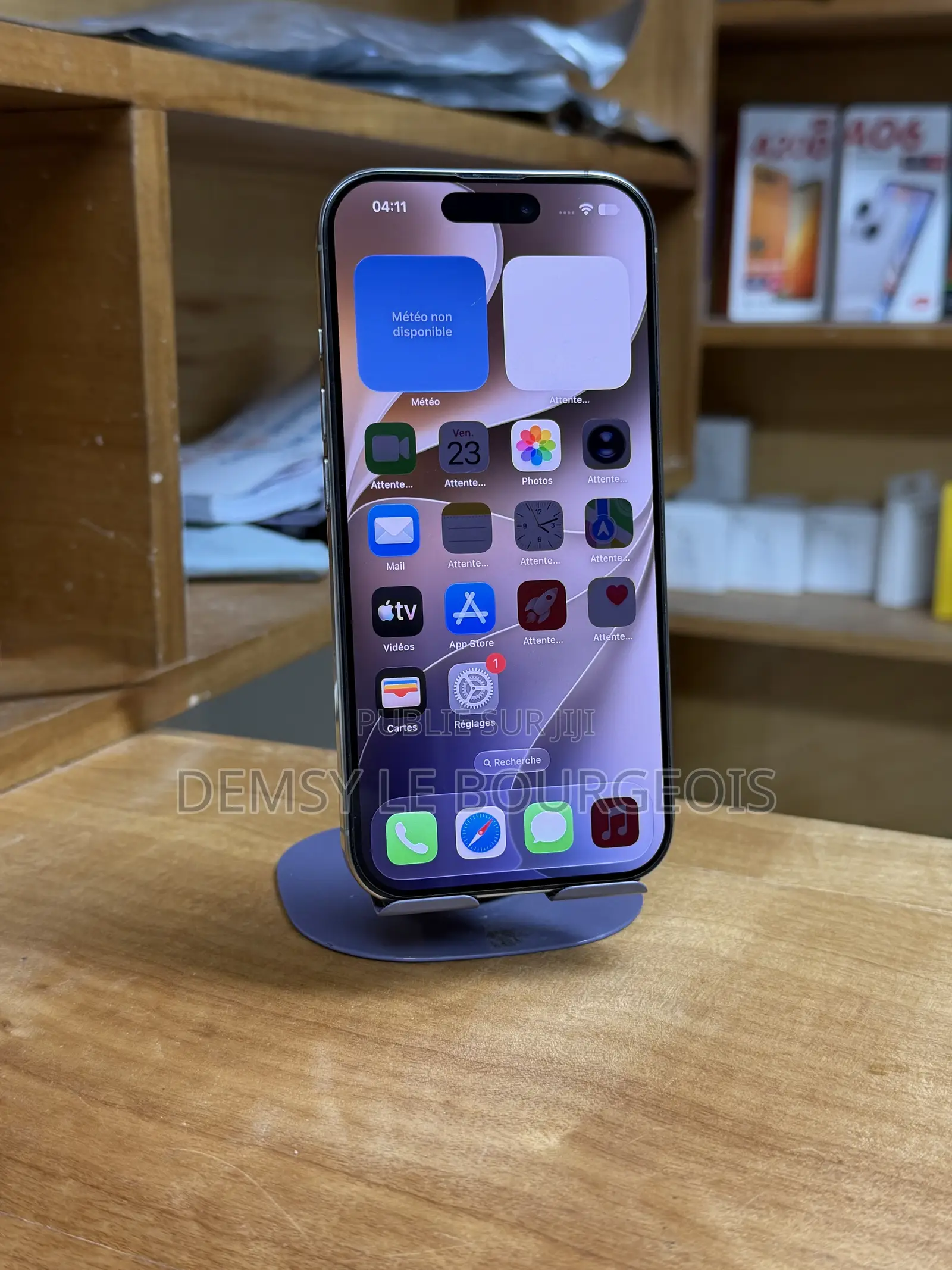 Apple iPhone 16 Pro 128 GB Gris
