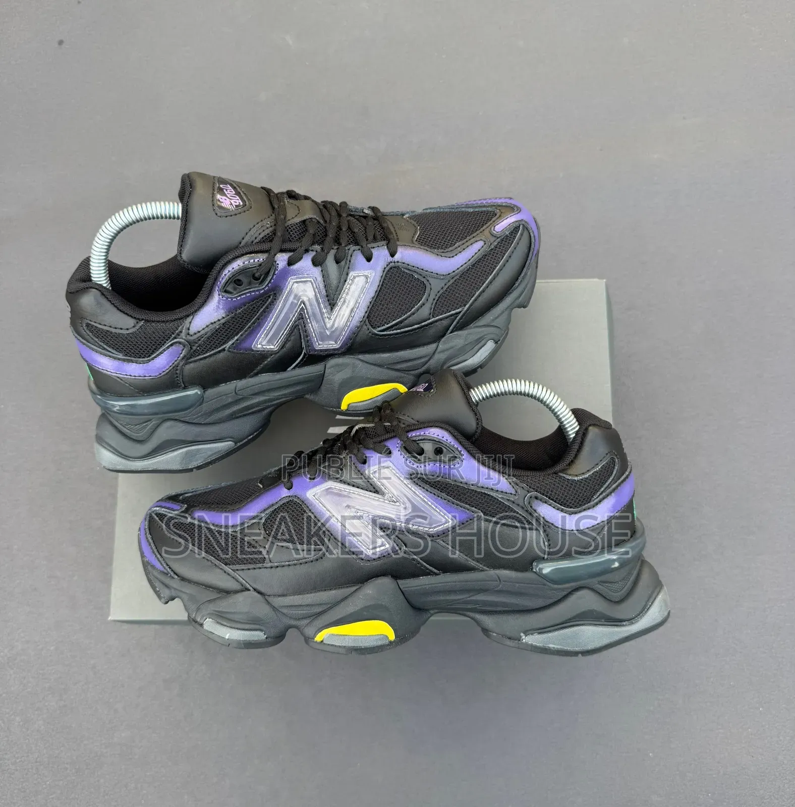 New Balance 9060