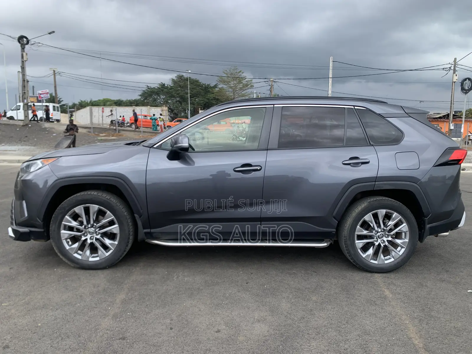 Toyota RAV4 Limited AWD 2020 Gris