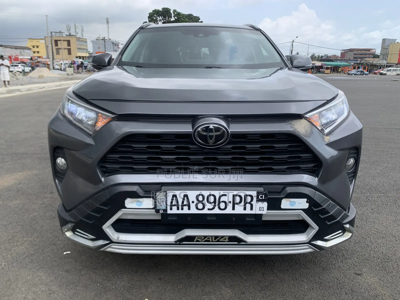 Toyota RAV4 Limited AWD 2020 Gris